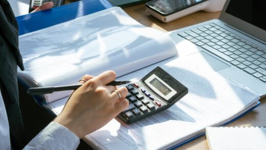 Illusztráció: Mikhail Nilov