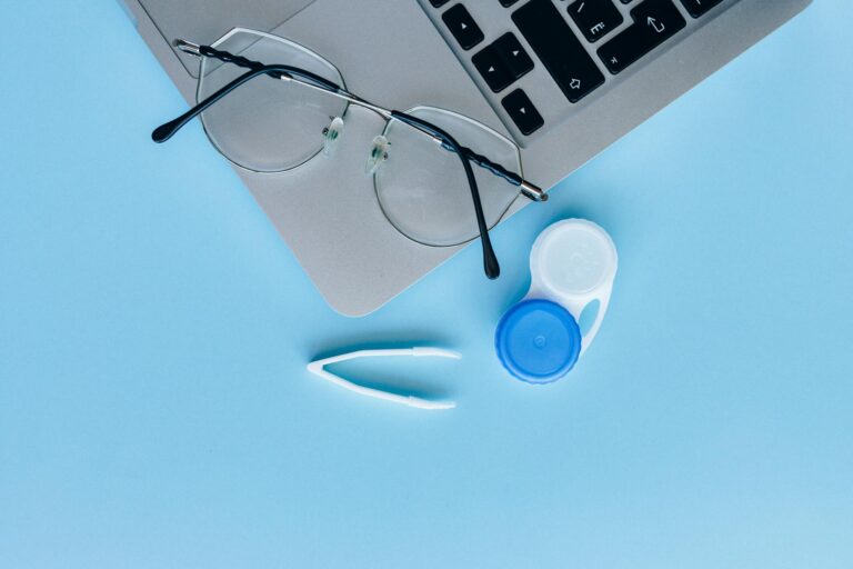 Így óvhatjuk meg a szemünk egészségét a napi nyolc óra monitorozás mellett