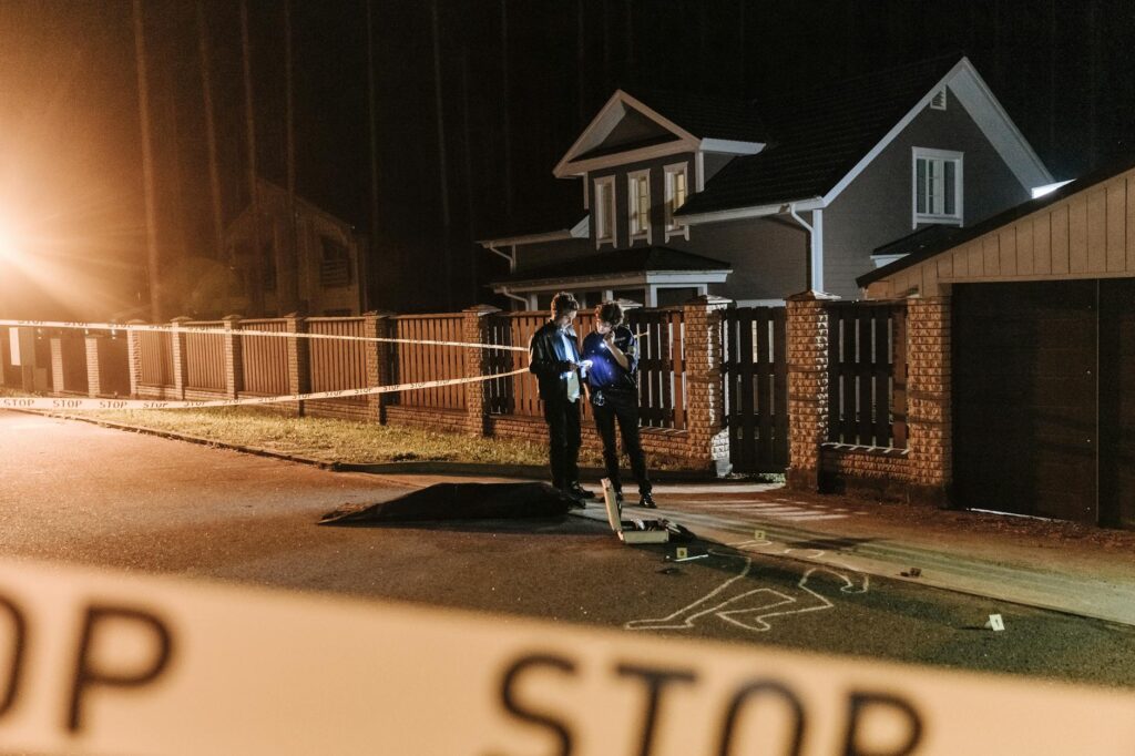 Miért rajongunk annyira a sötét bűnügyi történetekért?