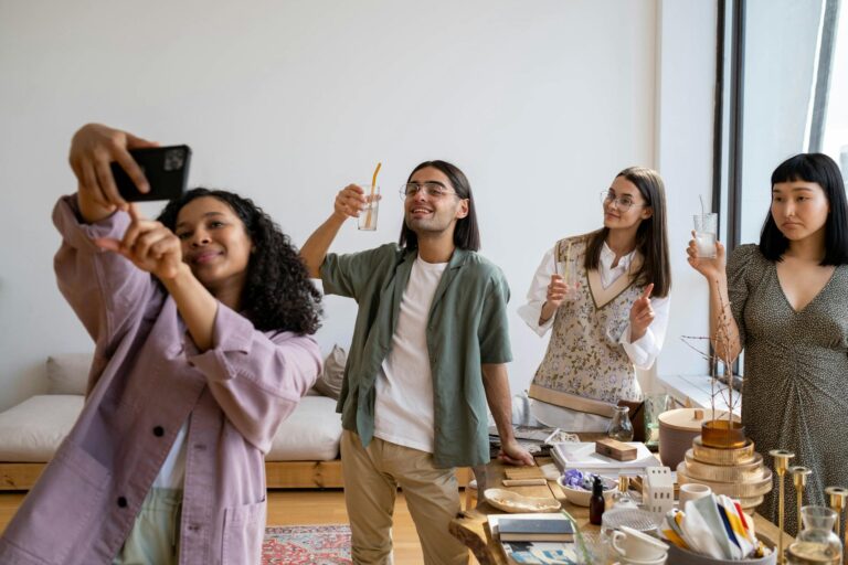 Így szervezhetünk sikeres ruhacserét a barátainkkal